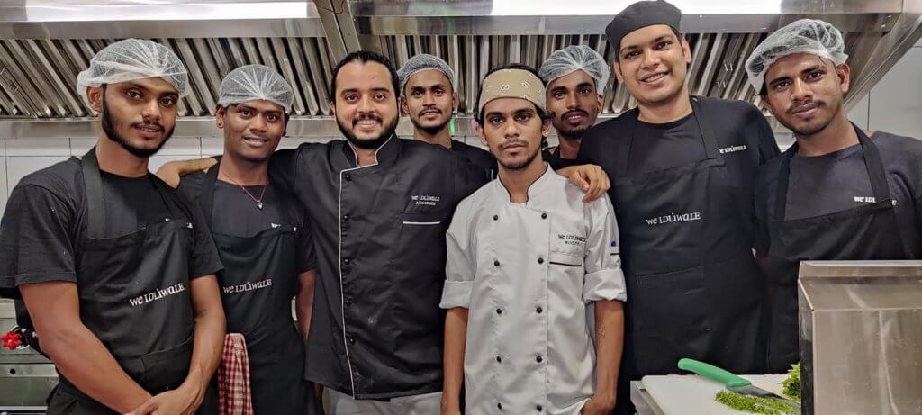 team_img